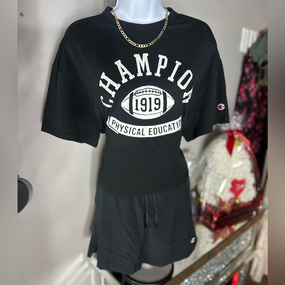 Champion shirt with champion shorts